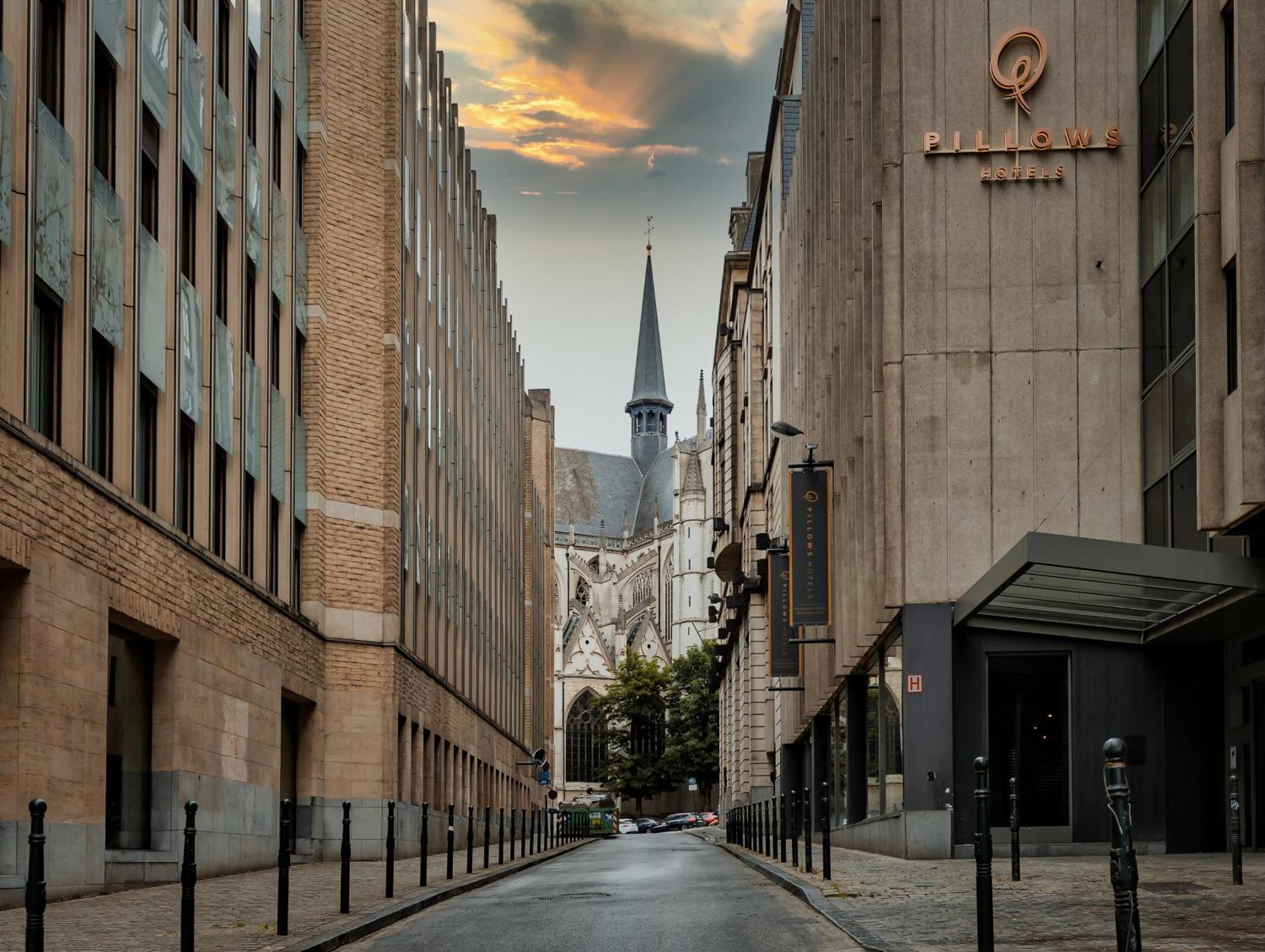 Pillows City Hotel Brussels Centre Bagian luar foto