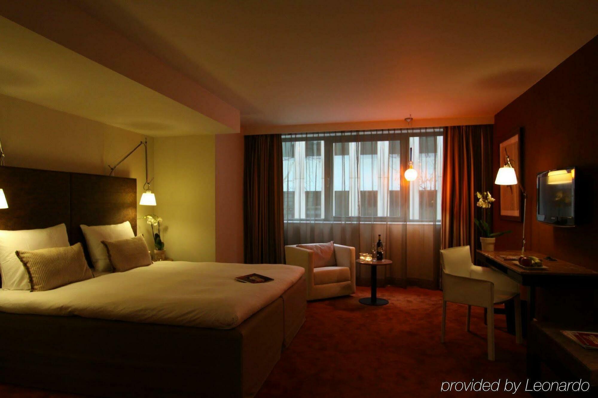 Pillows City Hotel Brussels Centre Bagian luar foto
